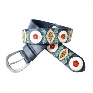 Ceinture en cuir de vachette brodée style bohème Equipro, motif rayé, boucle en alliage à cadre carré, style décontracté, ceinture polo robuste, largeur 3,5 cm - Product Image 1