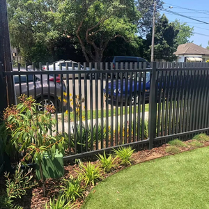 Recinzione da Giardino con Design Moderno 3D, Nera Verniciata a Polvere, Tipo Australia, in Alluminio con Lame Verticali Saldate a Lamelle per Giardino e Cortile - Product Image 1