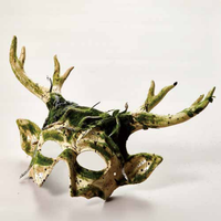 Masque de mascarade en bois de cerf mousse Forêt verte Accessoire de costume d'Halloween en PVC