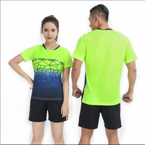 Vente en gros de chemises de sport Oem Training Running Fashion personnalisées en polyester Maillot de badminton respirant à séchage rapide - Product Image 2