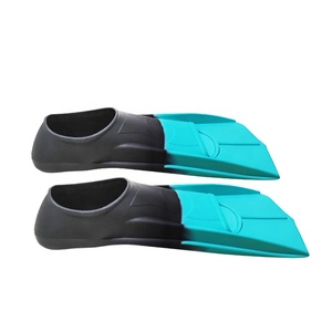 Máscara de buceo para niños, <span class=keywords><strong>tubo</strong></span> de respiración, <span class=keywords><strong>gafas</strong></span> de natación antivaho, esnórquel, <span class=keywords><strong>aletas</strong></span> de natación subacuáticas, conjunto de accesorios - Product Image 1