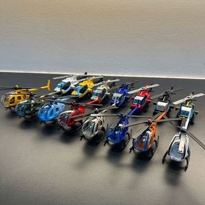 <span class=keywords><strong>Hélicoptère</strong></span> jouet pour enfants en métal à l'échelle 1:5 avec contrôle de la force, pour les enfants de 4 à 6 ans - Product Image 1