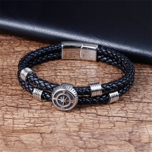 Bracelets en cuir tressé multicouche personnalisés pour hommes, avec boussole en acier inoxydable – Vente en gros - Product Image 4