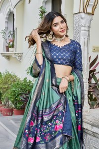 Conjunto de lentejuelas de seda Dola para bodas y festivales indios y Lehenga Choli bordado con Dupatta para celebraciones paquistaníes - Product Image 5
