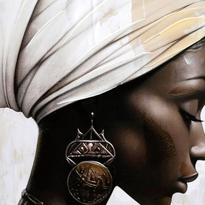 Dipinto Etnico di Donna Africana con Turbante Bianco e Gioielli Tribali, Quadro Decorativo da Parete - Product Image 4