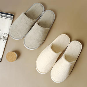 Zapatillas desechables hechas en fábrica listas para enviar Coral Fleece 29CM zapatillas a granel Spa Hotel zapatilla para un solo uso - Product Image 3