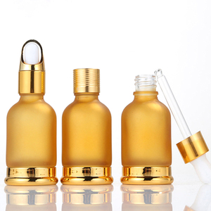 Emballage cosmétique de luxe en verre Flacon pulvérisateur en <span class=keywords><strong>or</strong></span> givré 20ml 30ml 50ml Flacon en verre de sérum en <span class=keywords><strong>or</strong></span> mat avec compte-gouttes en <span class=keywords><strong>or</strong></span> - Product Image 2