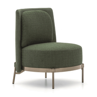 Fauteuil de salon luxueux en tissu rembourré, fauteuil d'appoint, canapé, base en acier inoxydable doré, mobilier pour hall d'hôtel et hôtellerie
