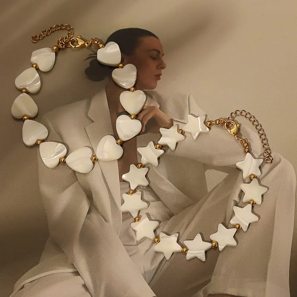 Customized New Design Women Fashion Jewelry Mother of Pearl Star Heart Shell Bracelet 18k Gold Stainless Steel Beaded Bracelets