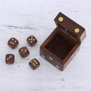 Juego de Dados de Madera Personalizados de Alta Demanda, Dados de Madera Maciza Grabados para Juegos de Mesa, Disponibles a un Precio Accesible - Product Image 3