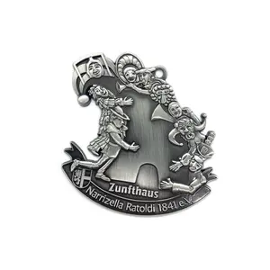 Oem Gepersonaliseerde Custom 3D Reliëf Metalen Badge Personage Brons Sliver Goud Messing Badges Fabrikant