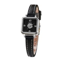 Nouvelle montre pour femme à quartz, style carré, motif fleur de camélia, style Mori, au design frais, élégante et tendance, avec un toucher haut de gamme, pour étudiante