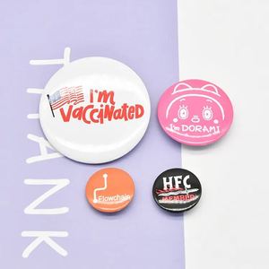 Badges personnalisés en alliage de zinc écologique plaqué argent, imprimés UV – Résistants à l'eau, 3D, Anime, promotionnels pour la Fête des Pères - Product Image 2