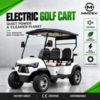 Voiturette de golf électrique rouge 2+2 places avec pneus tout-terrain et plateforme arrière pour le transport sur propriétés privées