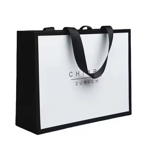 Newsense Sacchetti Regalo di Lusso Personalizzati in Carta Nera Effetto Tessuto per Piccole Imprese con Stampa del Tuo Logo - Product Image 5
