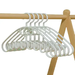 Plastic Doek Hanger Zwaaide Vorm Gekleurde Folding Kleerhangers Closet Organizer Magic Ruimtebesparend Thuisgebruik