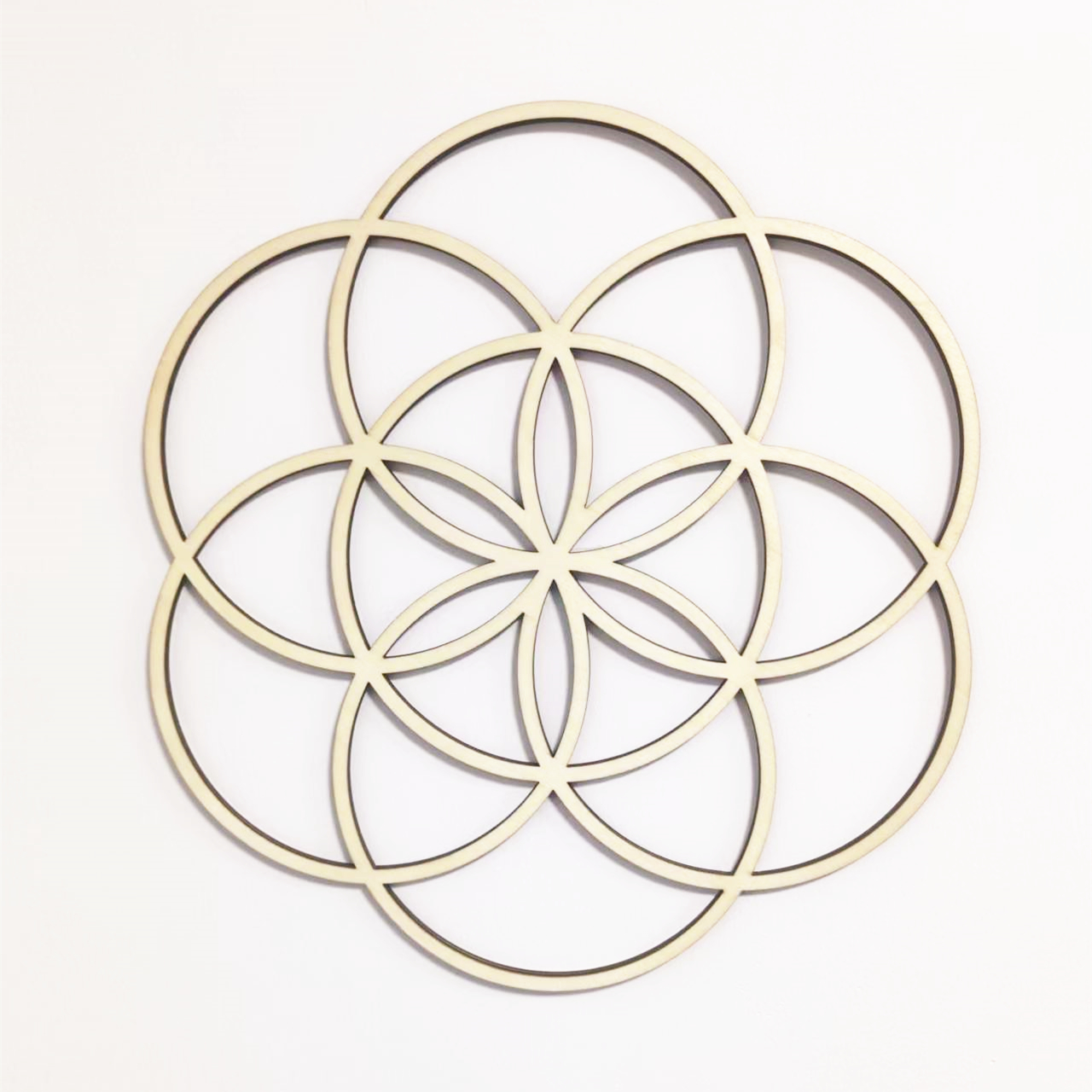 Современное настенное художественное украшение, деревянный резной дизайн с отверстиями для гостиной, спальни, коридора, декор для офиса, кухни, настенное украшение