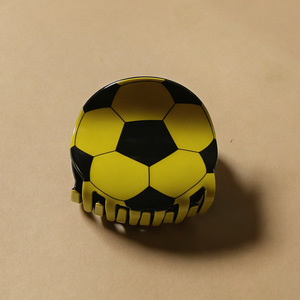 Petites pinces à cheveux pour filles et femmes, motif requin, thème football de dessin animé simulé, 2026, pince à frange, pince latérale, accessoire capillaire - Product Image 4