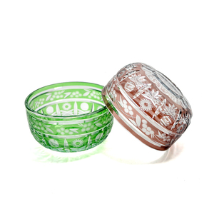 Edo Kiriko Tasse à thé en verre coloré sculpté Bol à saké japonais - Product Image 3