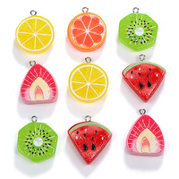 Breloques Réalistes en Résine 3D en Forme de Tranches de Fruits (Citron, Pastèque) avec Fermoir Mousqueton pour Accessoires de Sac et Chaussures DIY – Vente en Gros