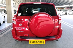 Toyota RAV4 2.0L del 2009, SUV usato a benzina, cambio automatico, guida a sinistra, <span class=keywords><strong>auto</strong></span> usata dal 2009 al 2012. - Product Image 3