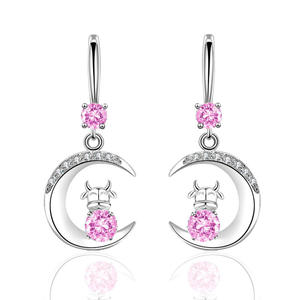 Boucles d'oreilles en argent 925 avec pendentif lune et strass en cristal bleu pour femmes, bijoux mignons à porter au quotidien - Product Image 4