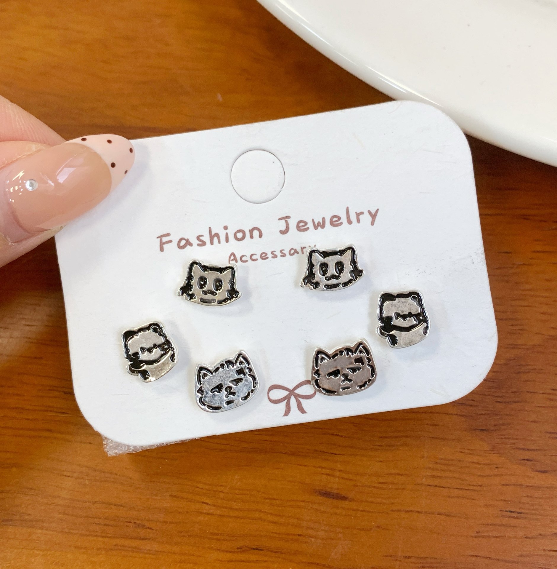 HXT03 แมวนำโชค [3 คู่]