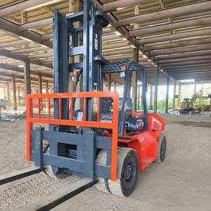 Chariot élévateur HELI d'occasion de 7 tonnes h2000 70 HELI Fourches réglables Moteur 6 cylindres - Product Image 2