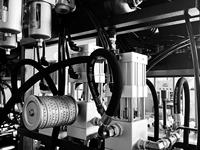 Machine de soufflage de bouteilles PET semi-automatique pour bouteilles d'eau potable de 3 à 5 gallons