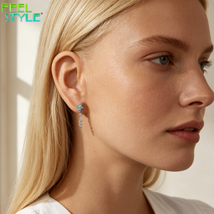 Boucles d'oreilles clous fleur à pampilles en zircon bleu pour <span class=keywords><strong>piercing</strong></span> hélix et tragus, vente en gros d'usine à <span class=keywords><strong>prix</strong></span> abordable - Product Image 3