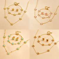 Ensemble collier et bracelet avec pendentif fleur de trèfle pour femmes, plaqué or 18 carats, bijoux en cristal, cadeau pour anniversaire