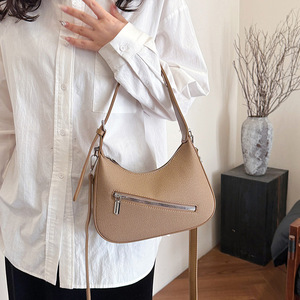 Nouvelle tendance femmes Chic demi-lune Hobo sacs avec poche zippée à l'avant Design de luxe sacs à main sac à main pour dame - Product Image 3