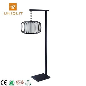 Minimaliste rétro <span class=keywords><strong>Liseuse</strong></span> Restaurant Noir <span class=keywords><strong>Lampadaire</strong></span> Avec Abat-Jour - Product Image 1