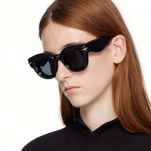 Vente en gros de lunettes de soleil rondes à monture large pour hommes et femmes, mode 2025, UV400, style Y2k, lunettes de soleil œil de chat pour femmes - Product Image 2