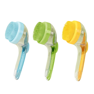 Brosse de bain à long manche JC avec tête à pression pour chats et chiens, brosse multifonctionnelle pour le nettoyage, le massage et le gommage (couleurs) - Product Image 3