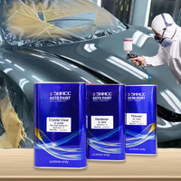 Vernis acrylique liquide de haute qualité, transparent comme du cristal, à base de diamant, avec application par pulvérisation pour la peinture de bateaux et de voitures en plastique