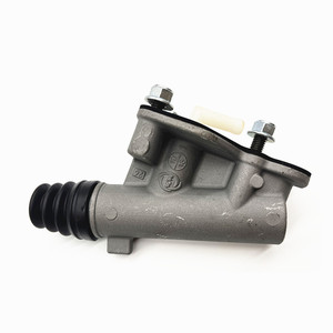 Suku Cadang Mobil Suku Cadang Mesin Pompa Master Kopling Truk S-CANIA G400 Berkualitas Tinggi 2008-2012 Suku Cadang Mobil Logistik Tugas Berat Aksesoris - Product Image 6