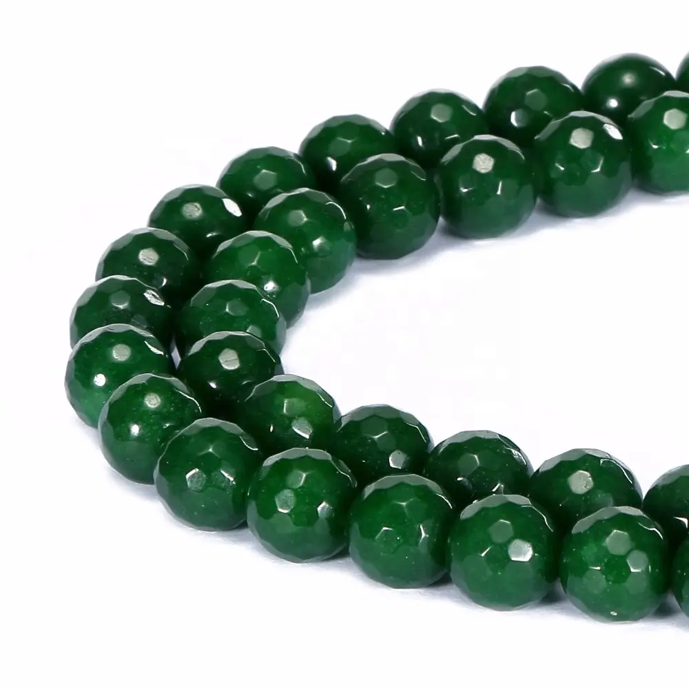 4〜12ミリメートルFaceted Round Emerald Dyed Jadeエメラルド石天然Loose Beads