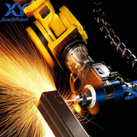 Station de travail robotisée de découpe laser 3D, découpeuse robotisée à 6 axes pour surfaces métalliques courbes, tuyaux et profilés, solution personnalisée