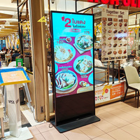 Muestra gratis 55 "Soporte de suelo interior Wifi Lcd Ir Señalización digital interactiva y pantallas Reproductor de publicidad Pantalla de visualización de quiosco