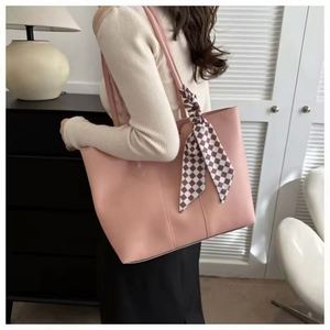 Sacs à main pour femmes THK Fashion en PU, sacs à main carrés en diamant de couleur unie, sacs à main de luxe à chaîne, sacs à bandoulière pour femmes - Product Image 1