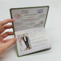 Carte d'invitation de mariage personnalisée de luxe en papier avec enveloppe de style passeport et ensemble d'enveloppes pour invitation de mariage
