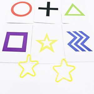 G0785 Star Rubber Band Card Set-Vente en gros du fabricant d'accessoires de magie King Magic-Accessoires de magie - Product Image 3