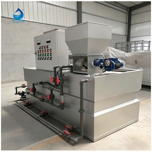 Impianto Automatico Compatto per il Trattamento dell'Acqua Industriale con Sistema di Dosaggio del Cloro, Ideale per Piscine - Componenti Principali: Recipiente a Pressione - Product Image 1