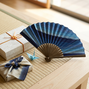 Éventail portable japonais en bambou, artisanat, souvenir, usage quotidien, tissu léger et lisse, toucher agréable, à vendre - Product Image 4