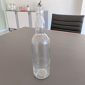 500Ml 700Ml <span class=keywords><strong>750Ml</strong></span> 800Ml 1000Ml 1500Ml Thủy Tinh Trong Suốt Cổ Điển Chai Rượu <span class=keywords><strong>Vodka</strong></span> Whisky - Product Image 3