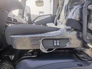 Grúa Móvil de 12 Toneladas, Pluma Telescópica Hidráulica Parker, Altura de Elevación de 20 m, Bomba, Engranaje, Rodamiento, Motor para Uso en Construcción - Product Image 6