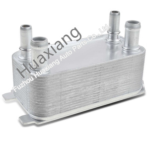 Refroidisseur d'huile 268247 2130000Q0G 213052032R pour Nissan Qashqai 2013-2021 Renault <span class=keywords><strong>Captur</strong></span> Clio Kangoo Refroidisseur d'huile moteur 1.0L/1.2L - Product Image 2