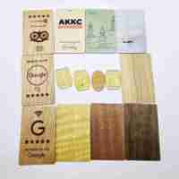 Code QR de vente chaude nous examiner sur Google NFC carte de robinet en bois NFC215 carte d'examen Google en bois de bambou