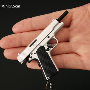 TikTok No Fire 70mm Mini Metalen Pistoolmodel Speelgoed Holster Pistoolvormig <span class=keywords><strong>Colt</strong></span> 1911 Beretta Kogels Sleutelhanger Pistoolmodel jongens speelgoedwapens - Product Image 2